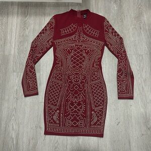 Windsor Fitted burgundy party dress